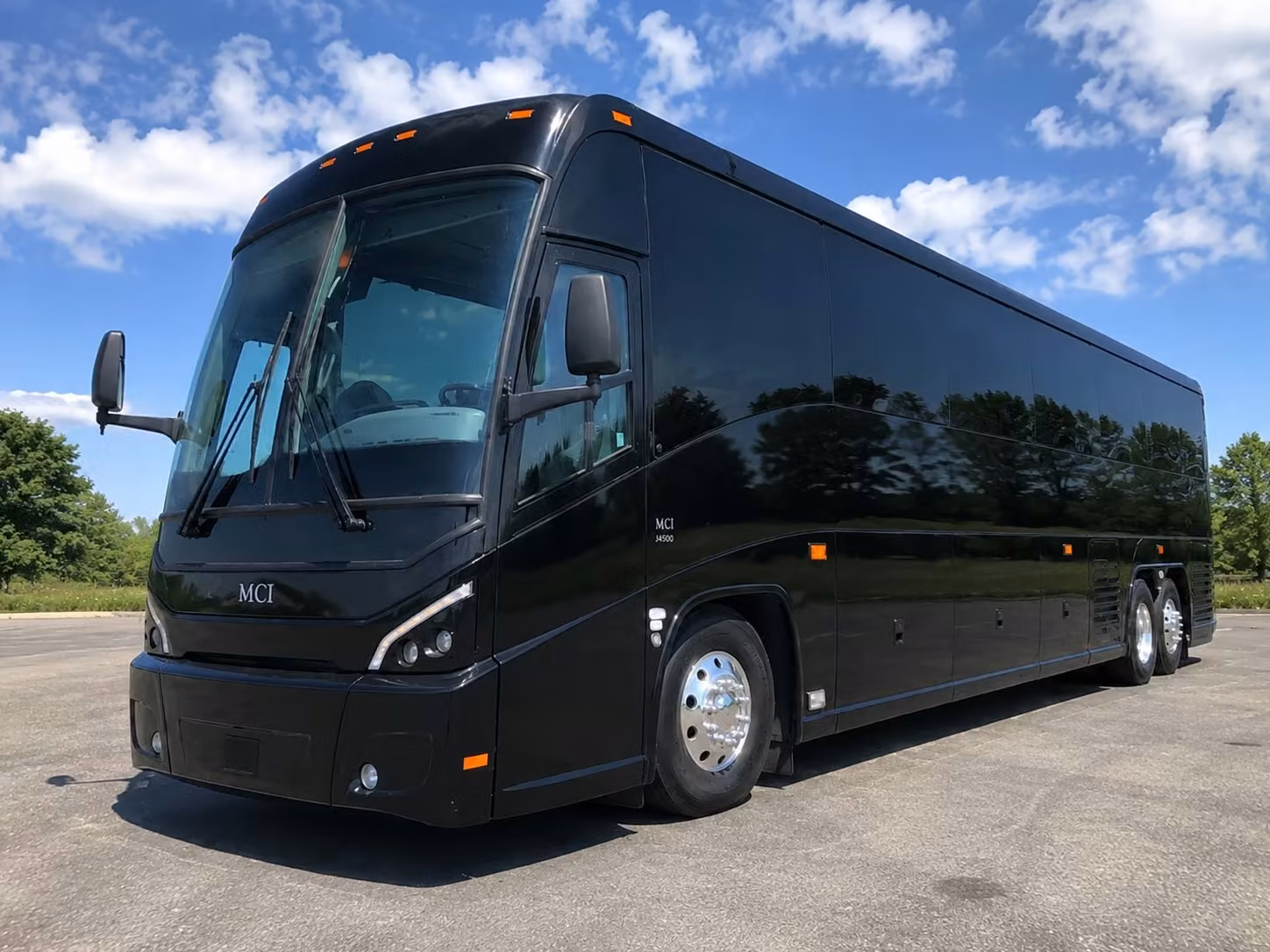 shuttle buses for corporate events and employee transportation in carson