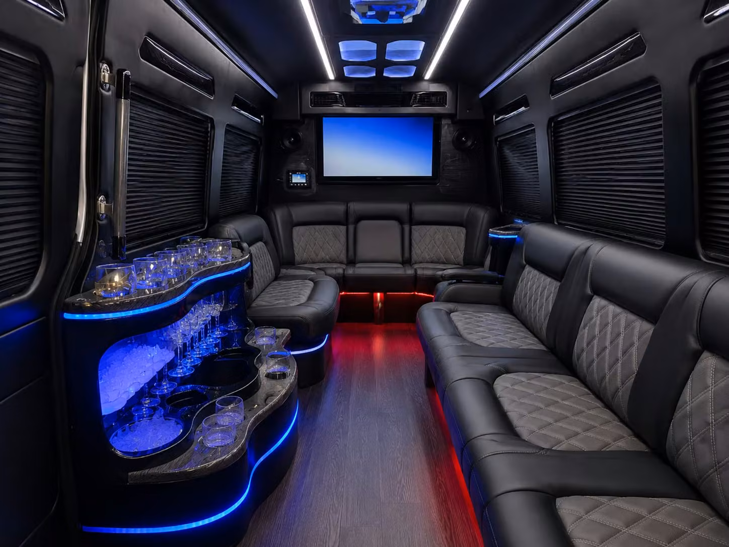 we help you compare bus options for dodger stadium and angel stadium trips